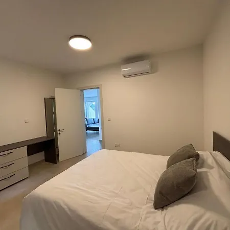 The Valley Collection - A10