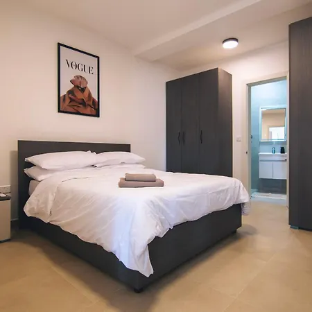 The Valley Collection - A10